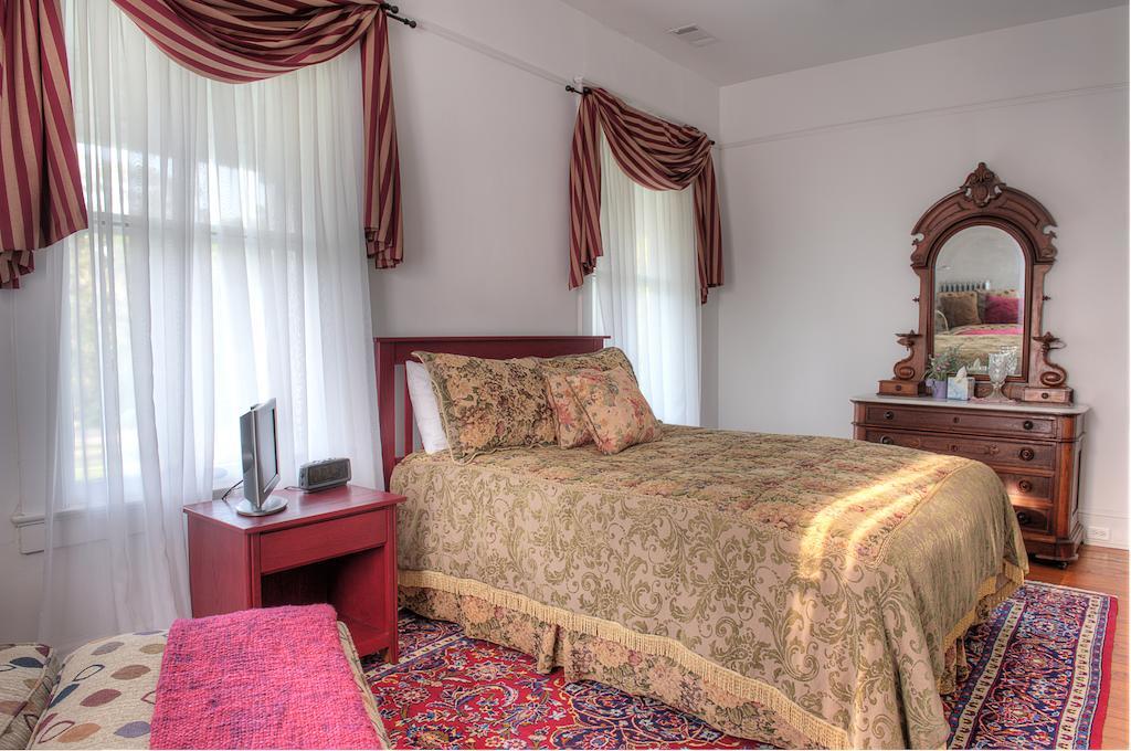 The Jackie O' House Bed And Breakfast Κολόμπους Δωμάτιο φωτογραφία